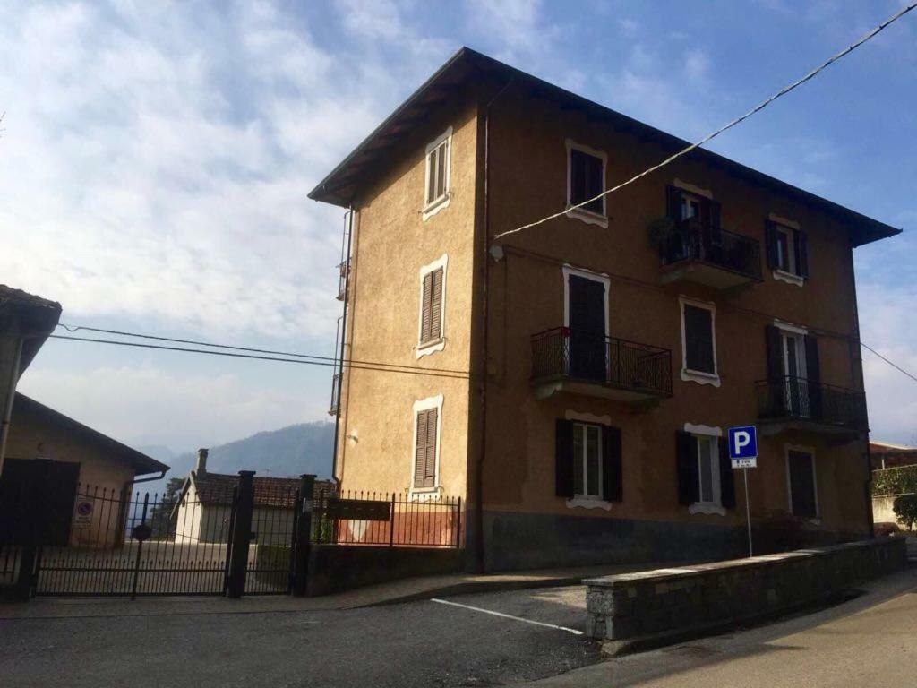 شقة Casa Cesira بيتيناسكو المظهر الخارجي الصورة